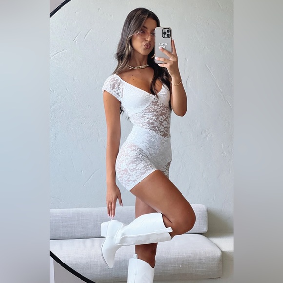 Lift Me Up Playsuit White - Picture 7 of 9